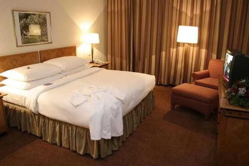 Ramada Plaza Astana Hotel 카자흐스탄